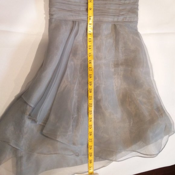 David's Bridal Silver Grey Organza Strapless Midi Dress Size 2 - Picture 7 of 10